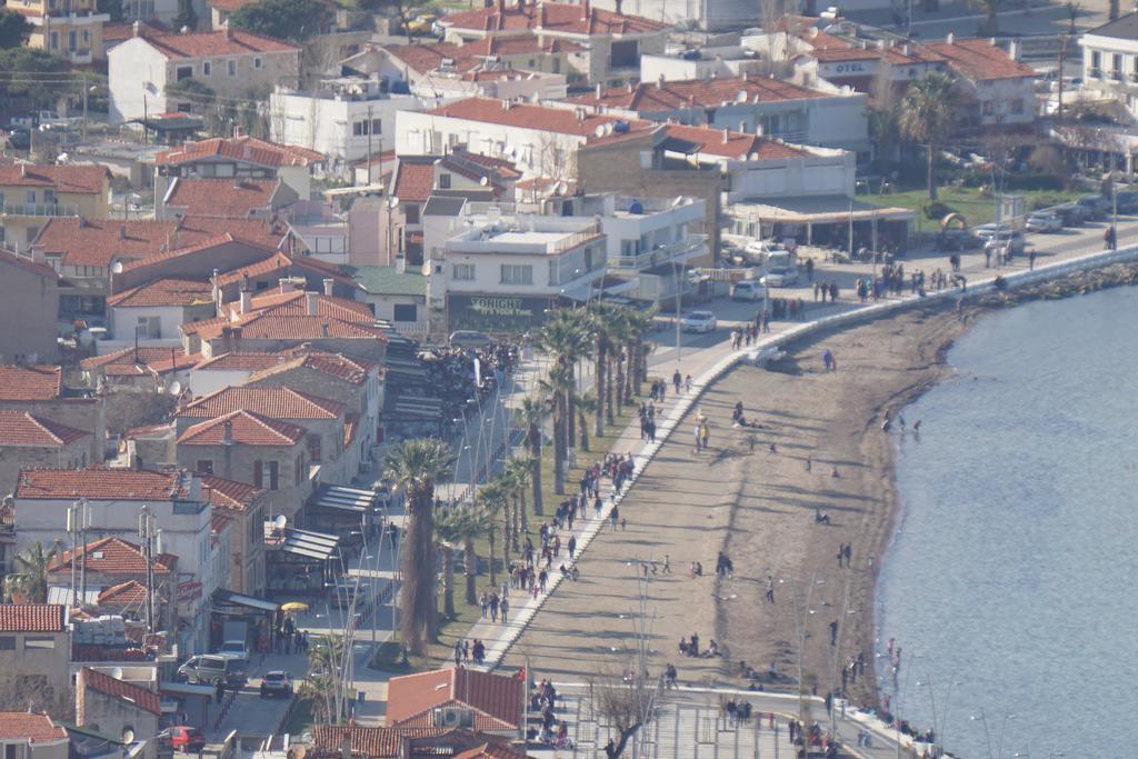 Villa Fokai Hotel Yenifoca Bagian luar foto