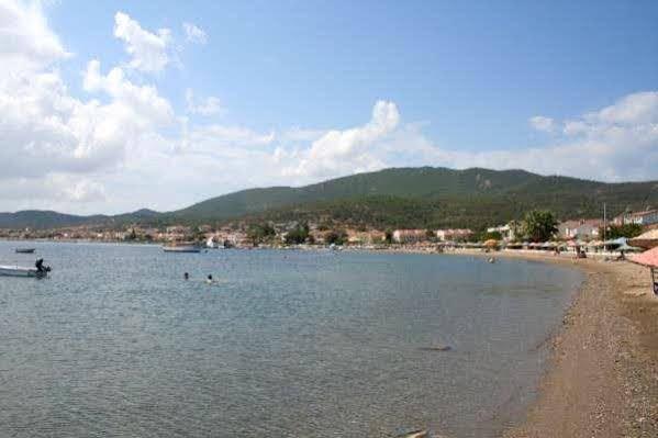 Villa Fokai Hotel Yenifoca Bagian luar foto