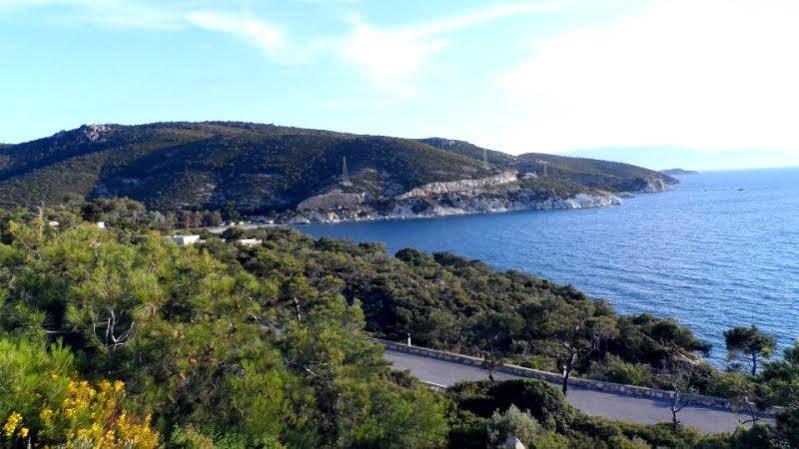 Villa Fokai Hotel Yenifoca Bagian luar foto